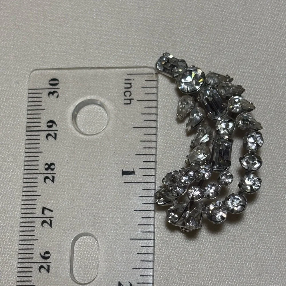 Vintage Mid Century Modern Fancy High End Rhinestone Feather Brooch